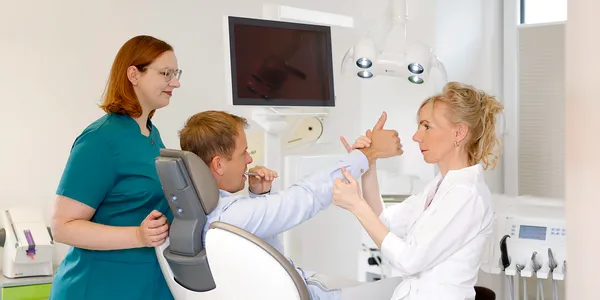 Dr. Med. Dent. Bölter - Ihre Zahnarztpraxis in Rostock